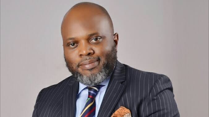 Tinubu’s Aide Advises Nigerians To Use Time Spent On Internet Abusing Government To Learn Skills